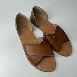 Target | Universal Thread Tan Leather Sandals Size 7.5